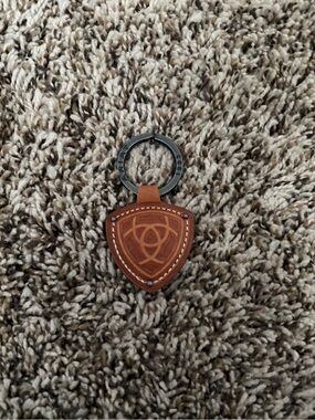 ariat keychain